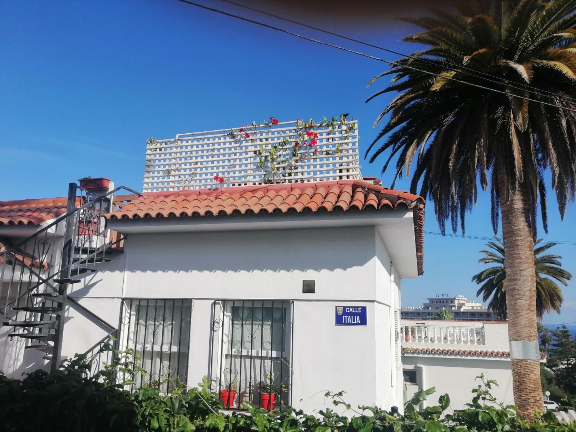 Puerto De La Cruz - Sun House - Holidays - Resort Bagian luar foto